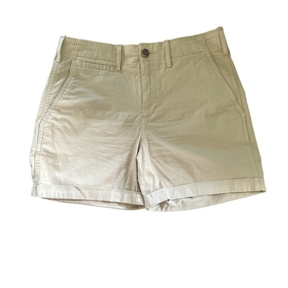 GAP Khaki Shorts sz 4 - Picture 3 of 8